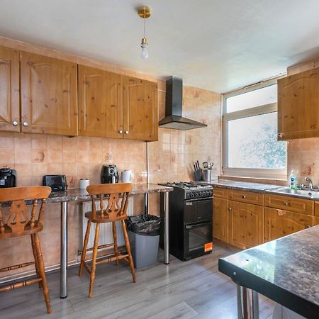 Entire 3 Bedroom Luxury Apartment In London With Private Balcony Exterior photo